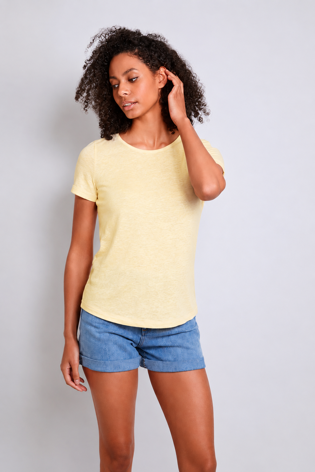 The Amelia Linen T-Shirt