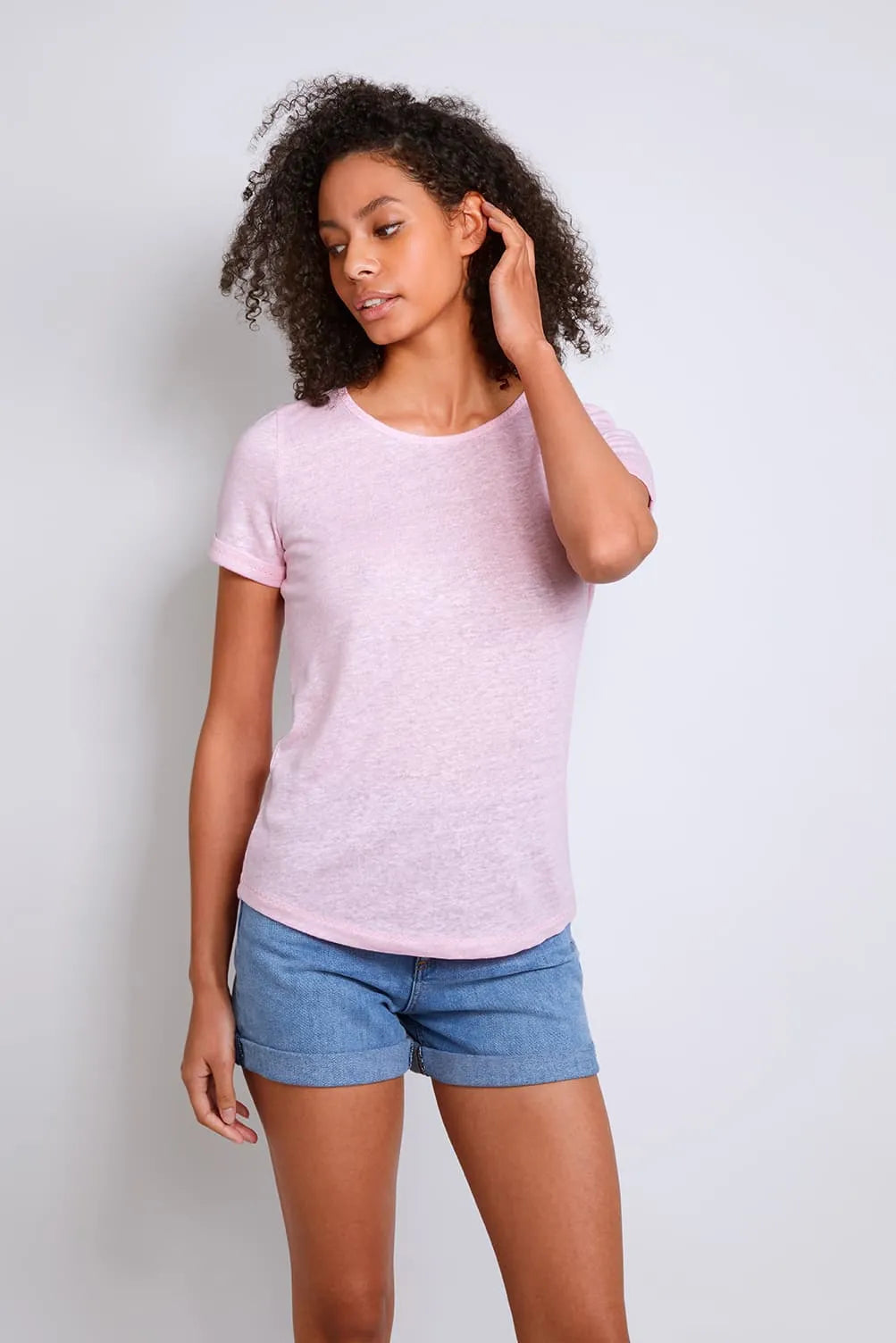The Amelia Linen T-Shirt